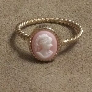 Lady ring
